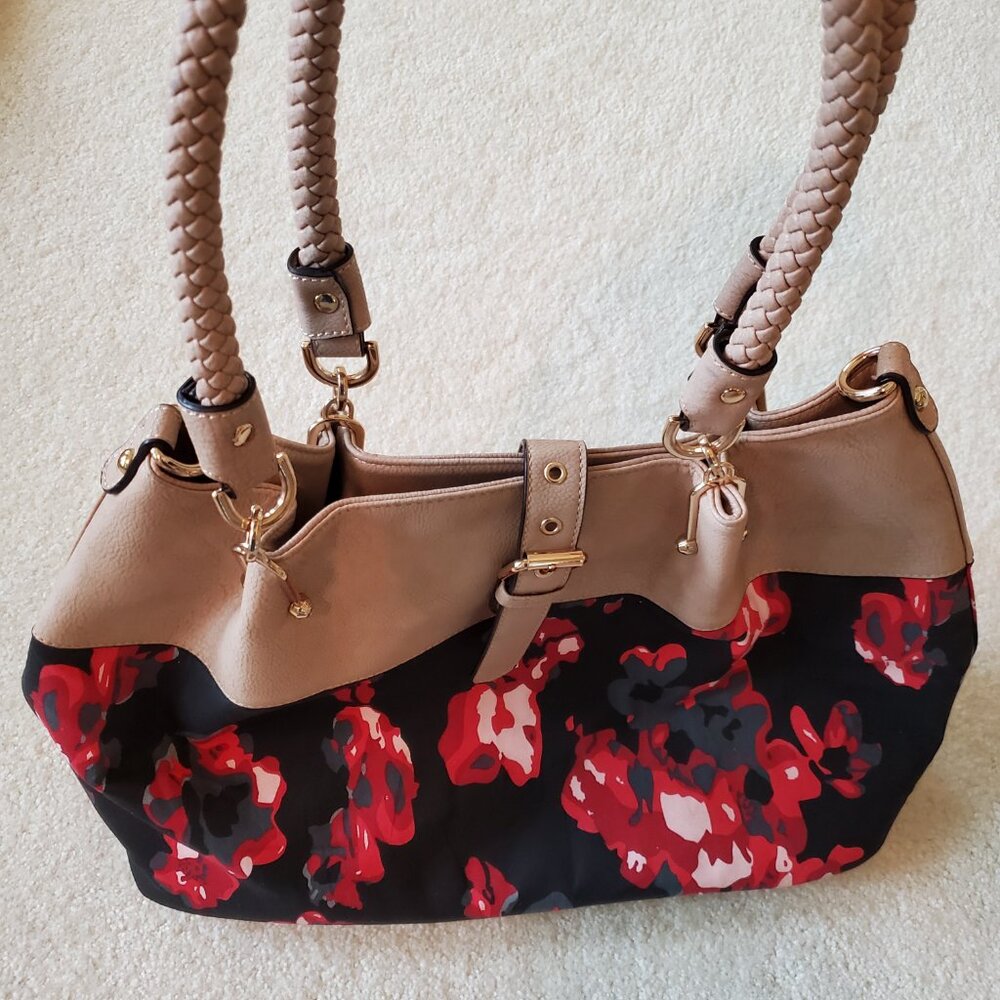 Black Rivet Black/Red Faux Leather Braided Handle Shoulder Bag Set - Picture 6 of 10